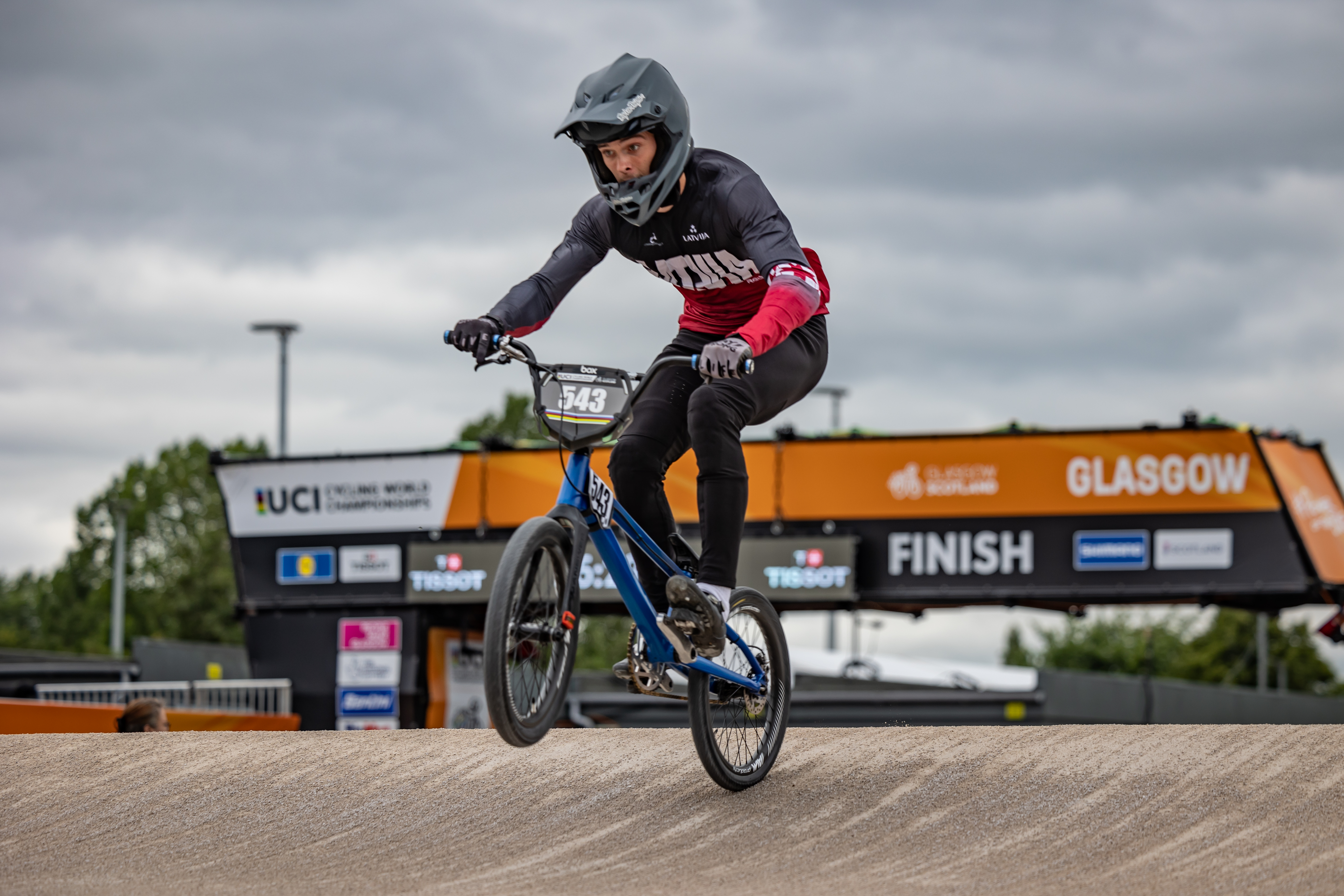 Treimanim ceturtā un devītā vieta EK noslēdzošajos posmos BMX