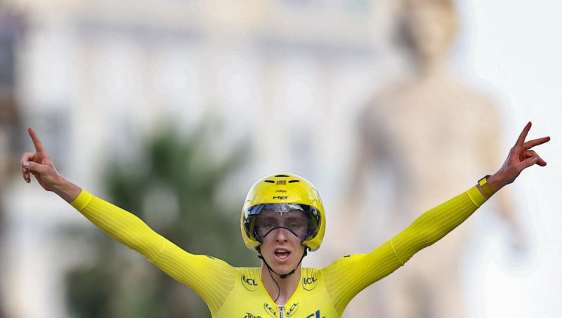 Pogačars trešo reizi karjerā kļūst par ''Tour de France'' uzvarētāju; Skujiņš 45., Neilands 66.