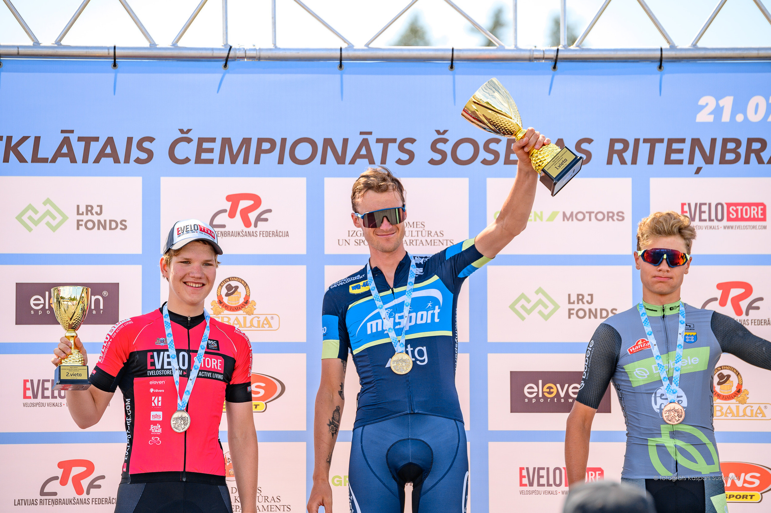 Flaksis un Kuldkepa triumfē Rīgas atklātajā čempionātā šosejas riteņbraukšanā + FOTO galerija   