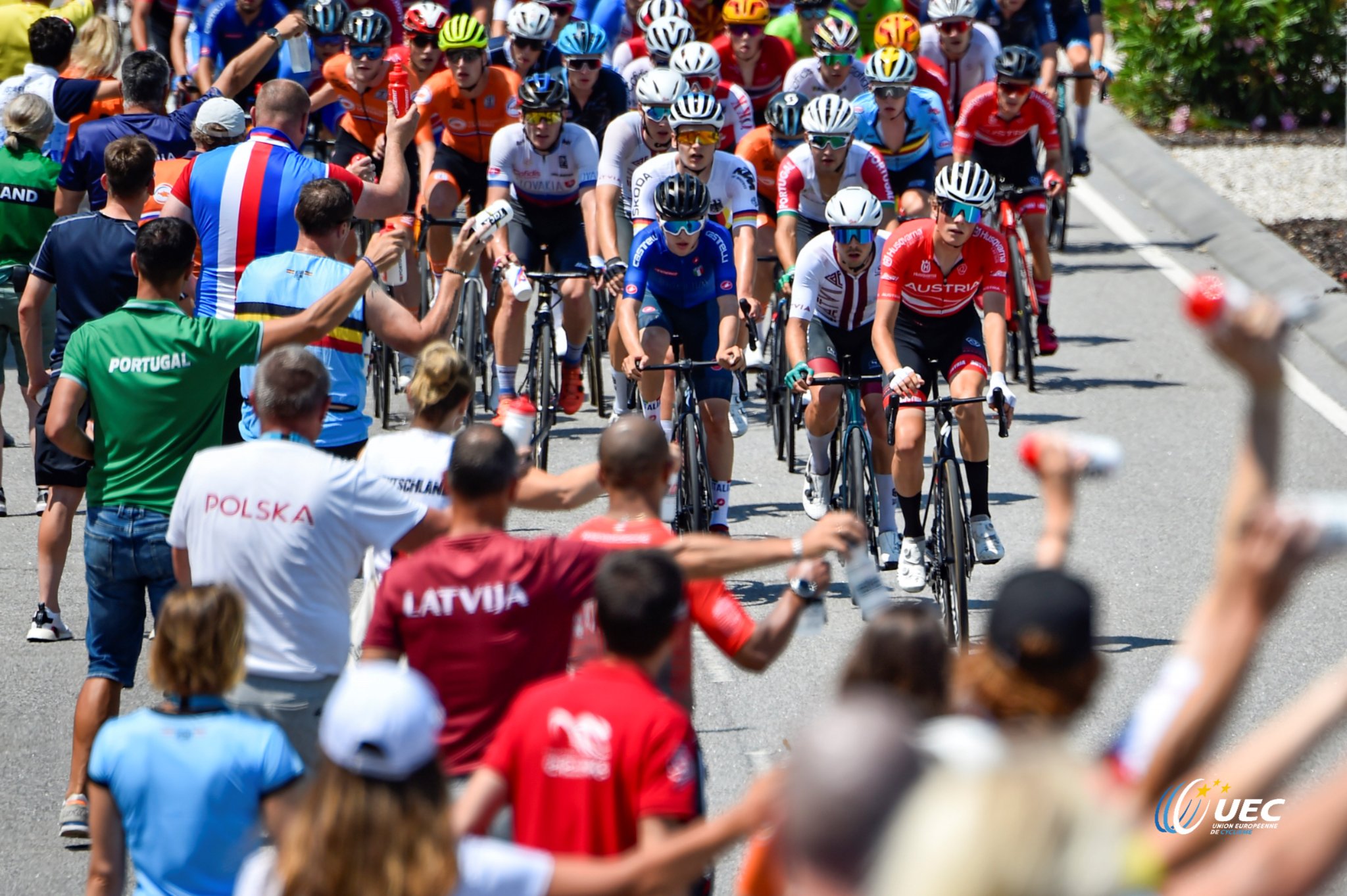 Krasts Eiropas U23 čempionātā šosejas riteņbraukšanā ieņem 44. vietu; Svarinskai 57. pozīcija