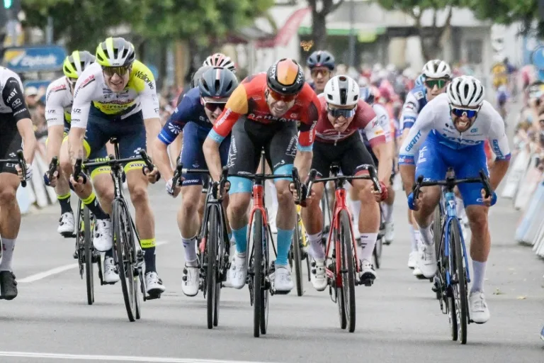 Liepiņš izcīna sesto vietu “Santos Tour Down Under” velobrauciena 1. posmā + VIDEO 