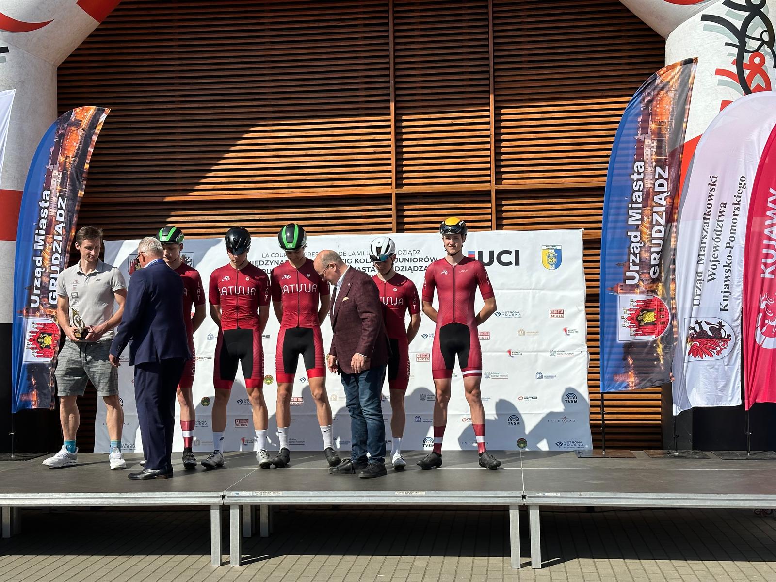 Skrapcis finišē 16. “Grudziadz” velobrauciena otrajā posma