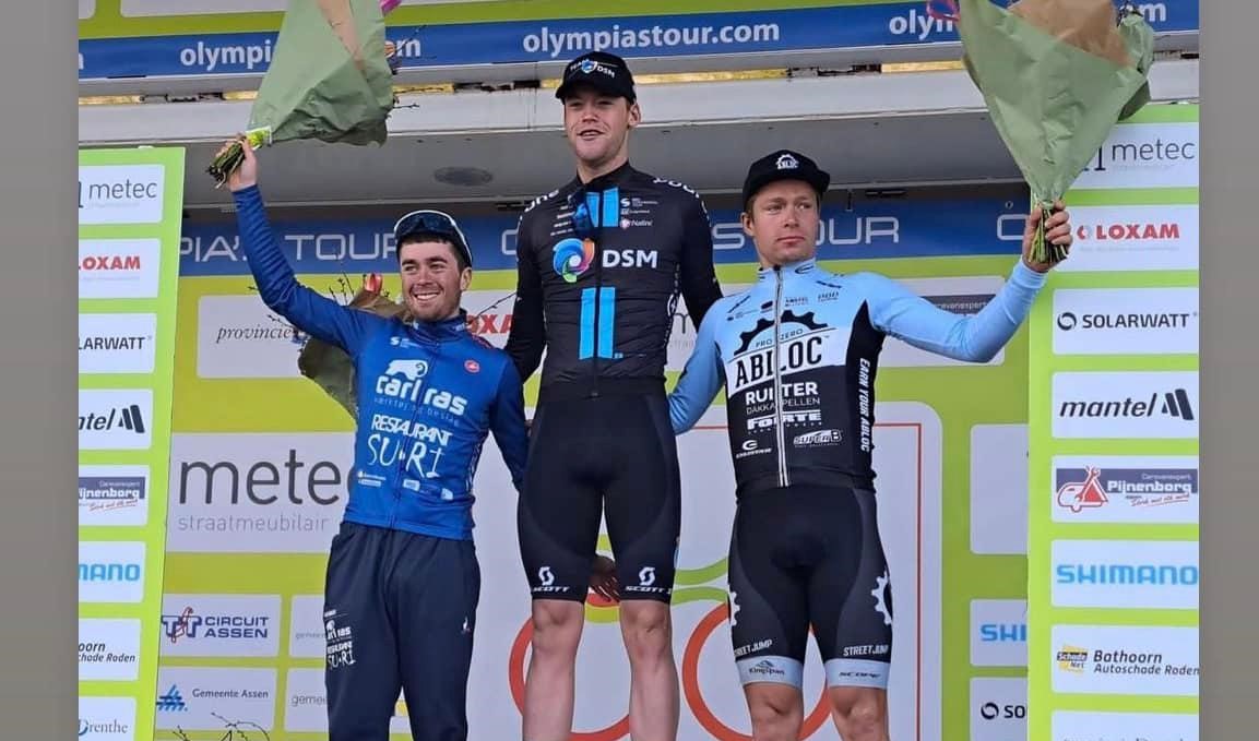Lieliskā formā esošais Pluto izcīna Latvijas šosejas riteņbraucējiem pirmo UCI goda pjedestālu šosezon