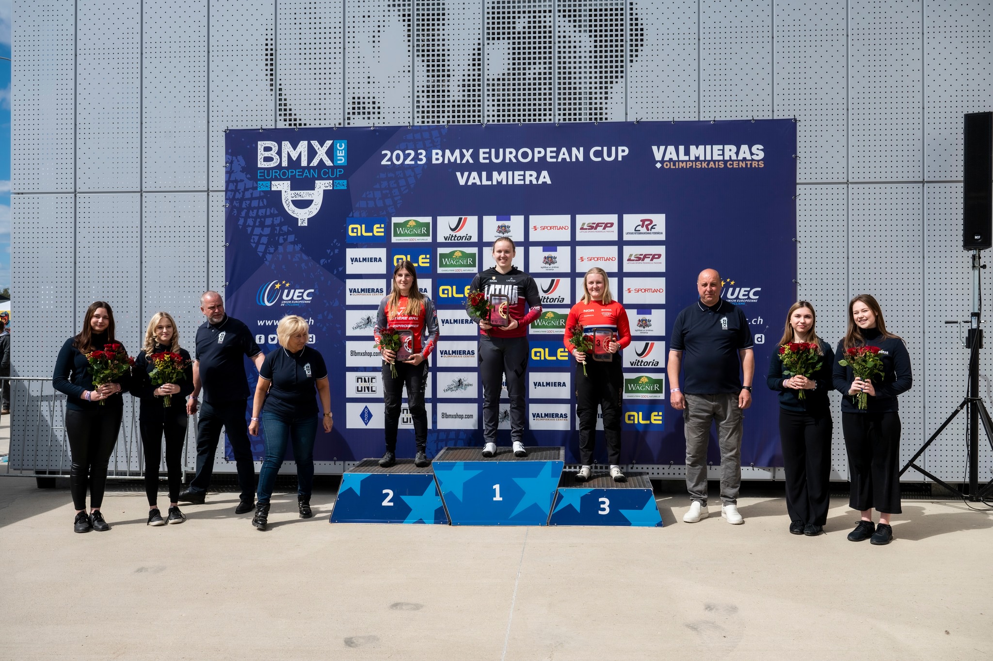 Latvijas BMX braucējiem medaļu raža Valmierā aizvadītajā UEC EK 5. posmā