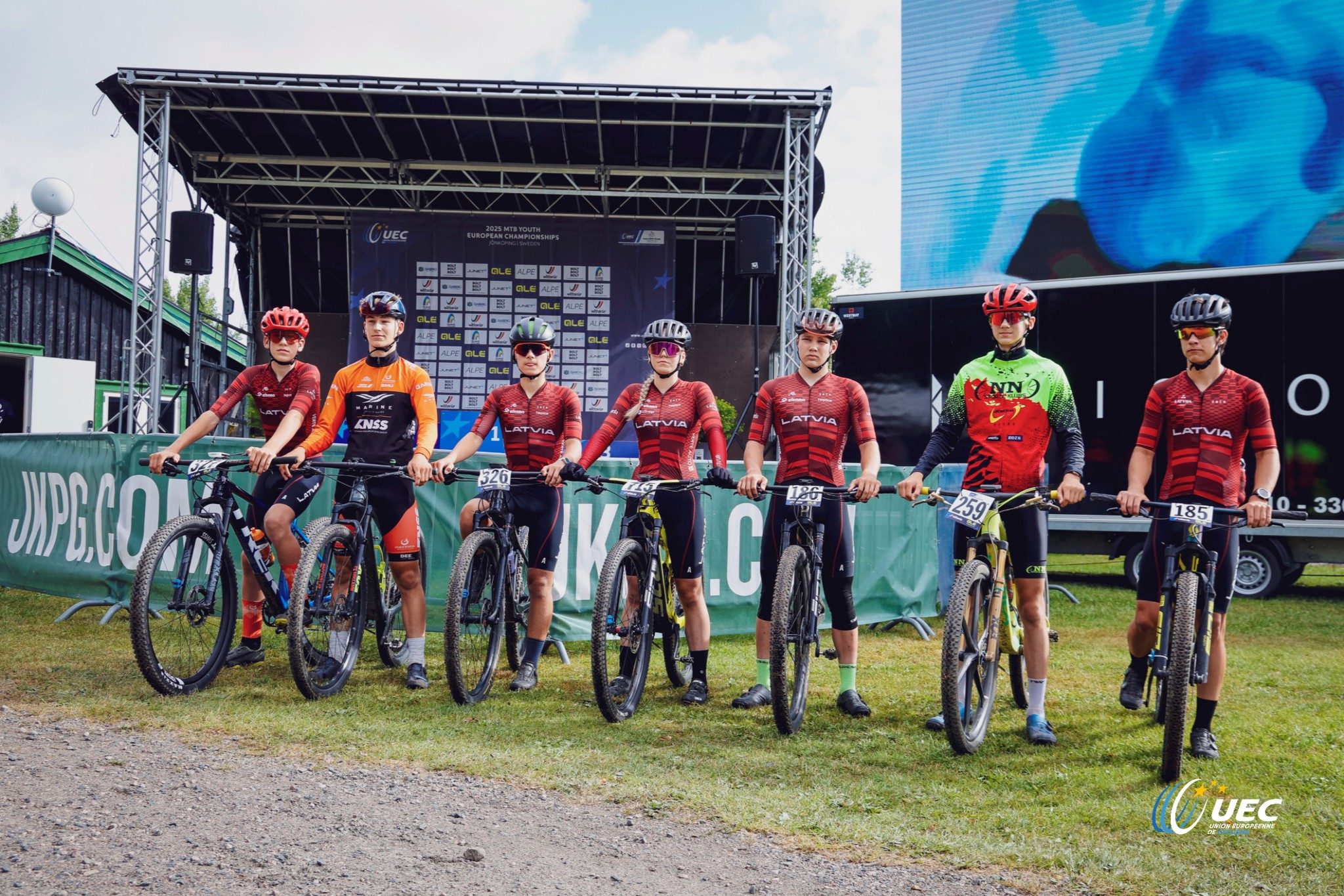 Trīs Latvijas jaunie sportisti kvalificējas EČ XCC krosam; Pivoram labākais laiks