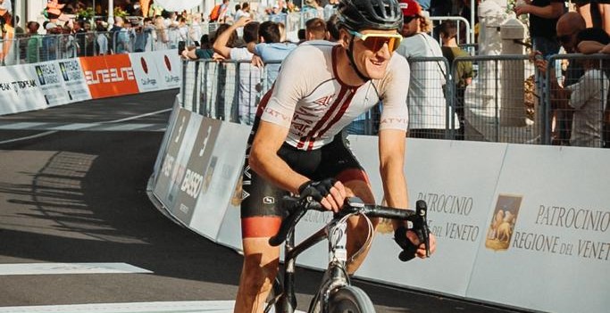 Serģim un Zavolokam augstākie Latvijas sportistu rezultāti PČ Gravel riteņbraukšanā