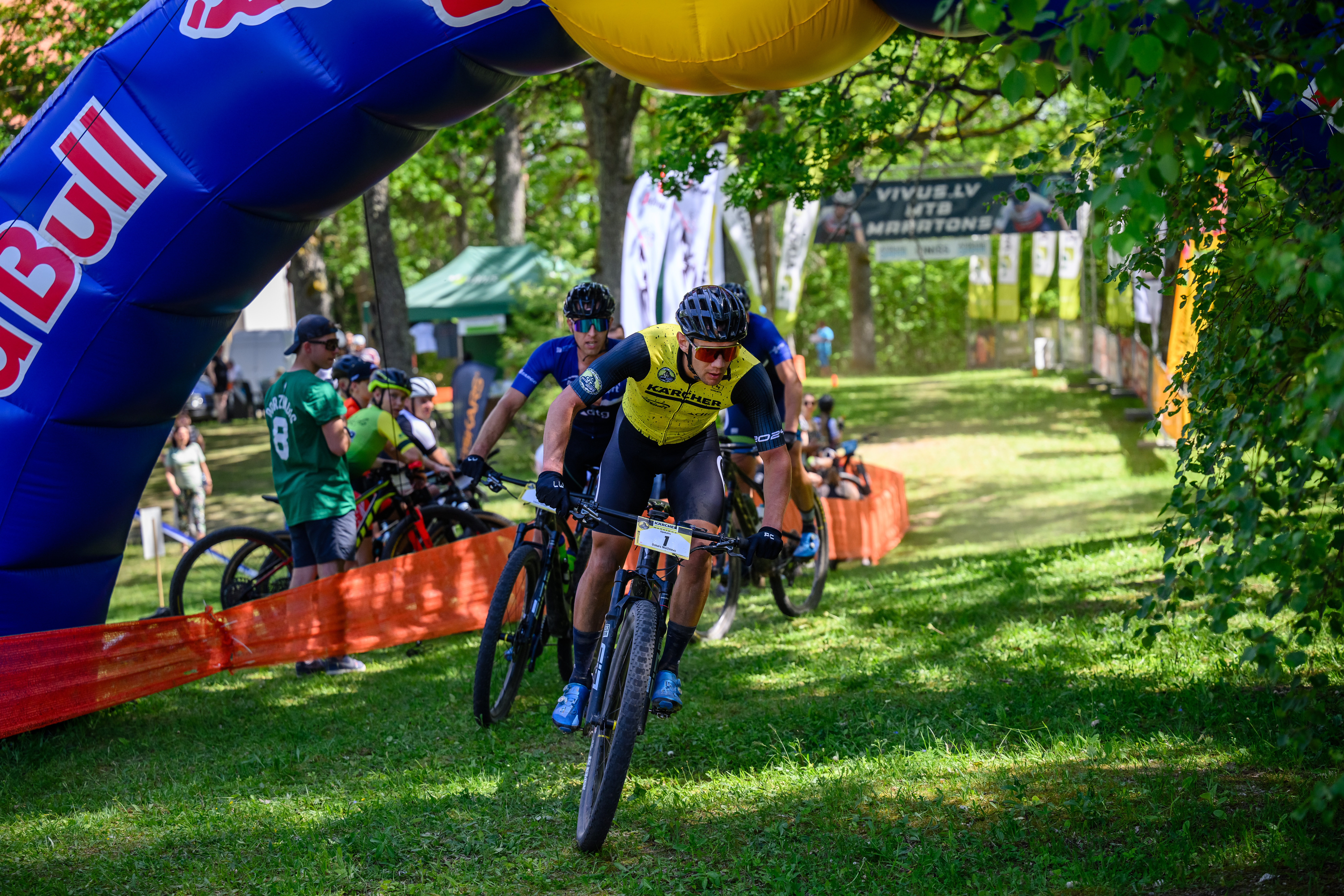 MTB Maratona 2.,3.posmā Opekalnā dubultuzvaras Muižniekam un Kovgerei