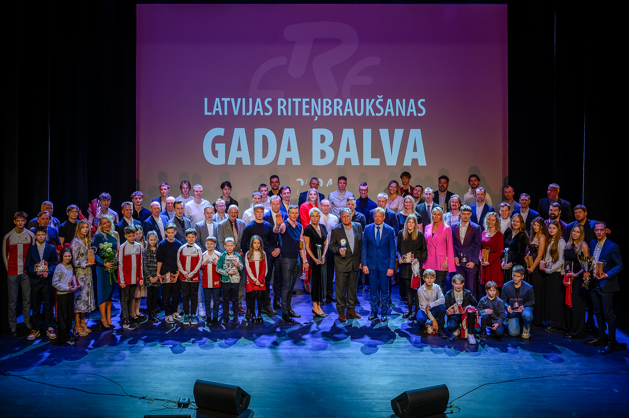 Skujiņš, Stūriška, Mūsiņš un citi izcilnieki sveikti Riteņbraukšanas gada balvā + FOTO