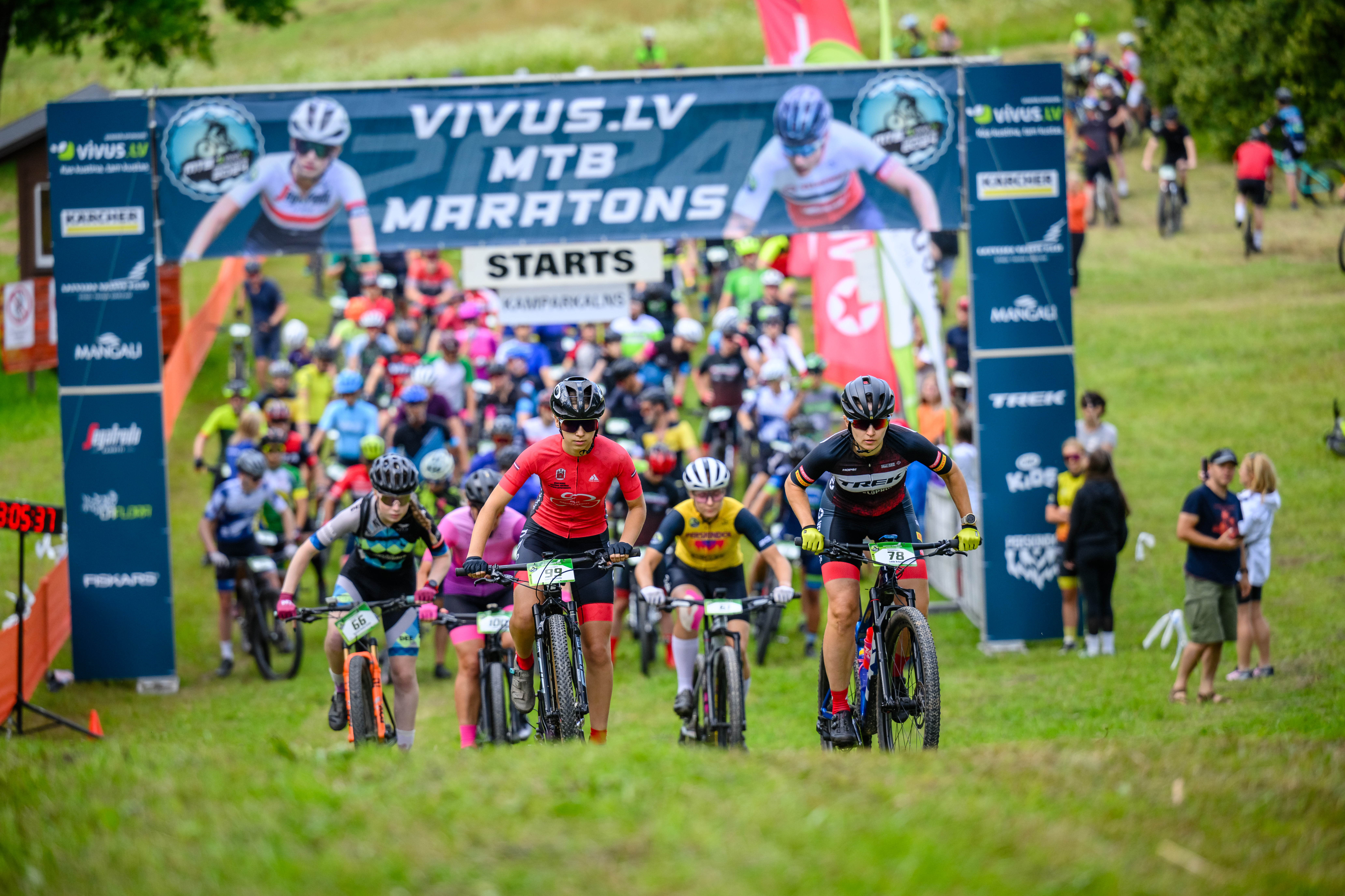 MTB Maratona 4.,5.posmā Kamparkalnā uzvaras Muižniekam, Jaunslavietei-Kipurei, Zviedrim, Ermanei-Marčenko
