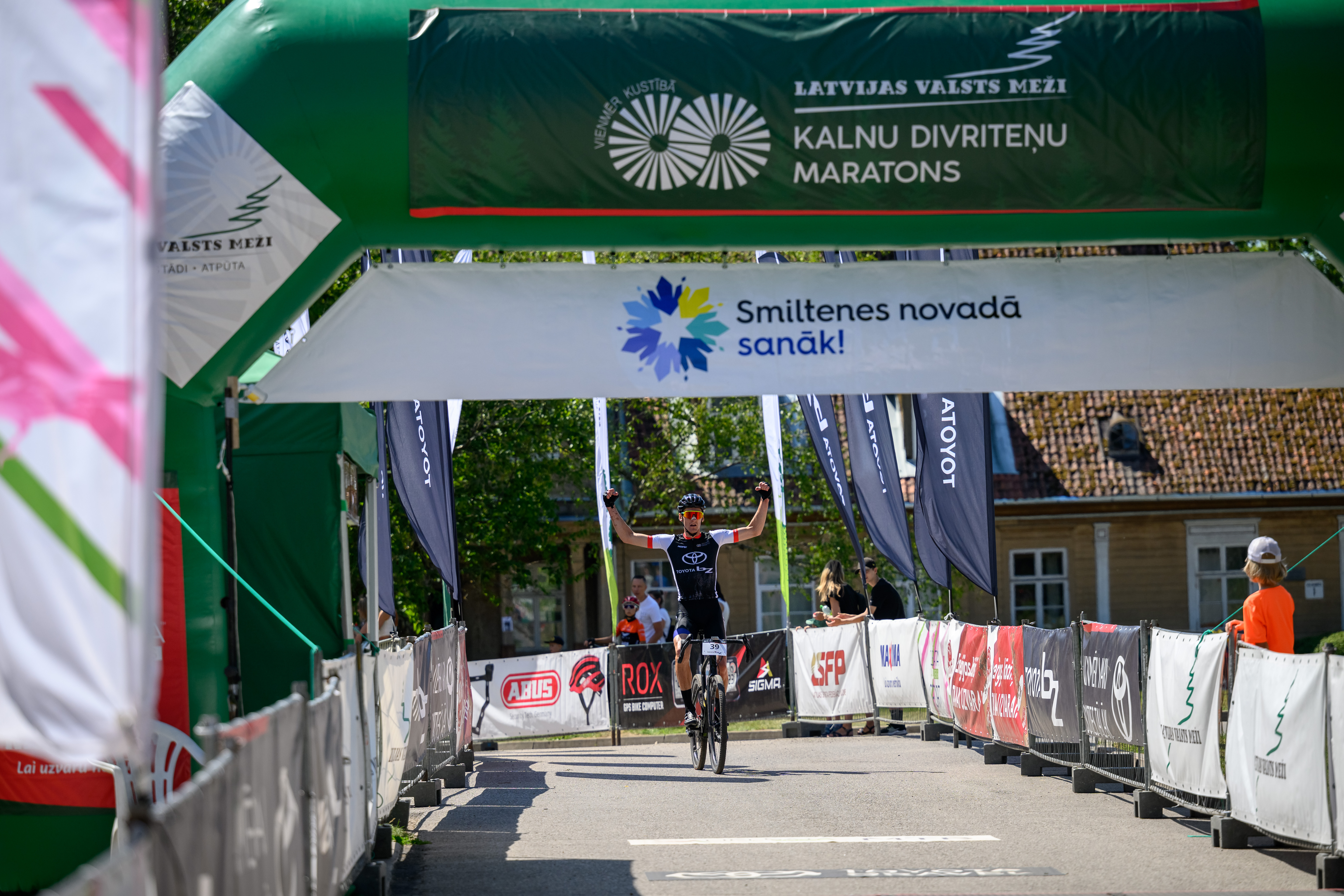 LVM MTB/ Gravel 4. posmā pirmie triumfi – Serģim un Burcevm