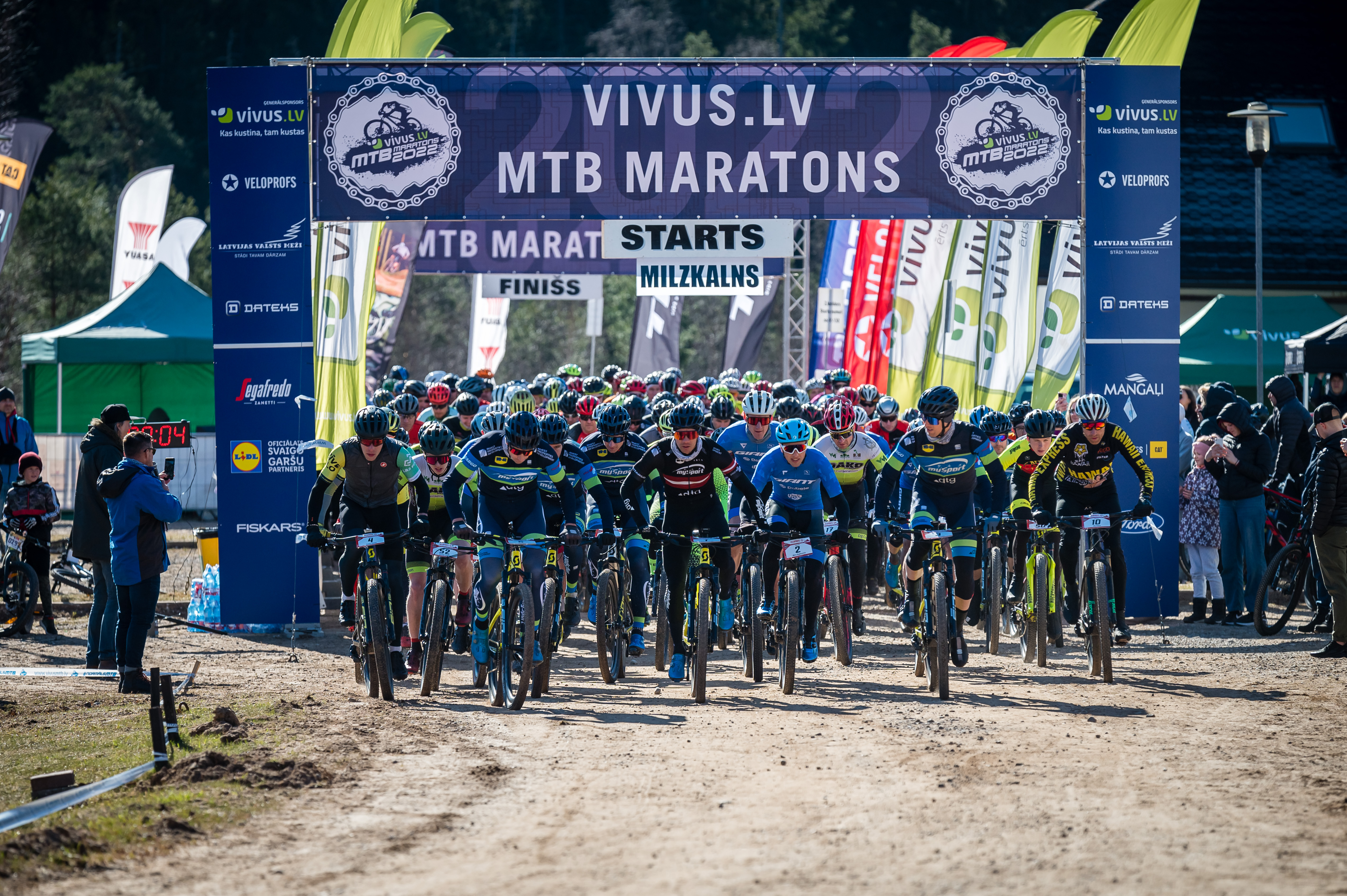 Lieldienu pirmajā Vivus MTB maratona posmā uzvar Muižnieks un igauniete Uibokand 
