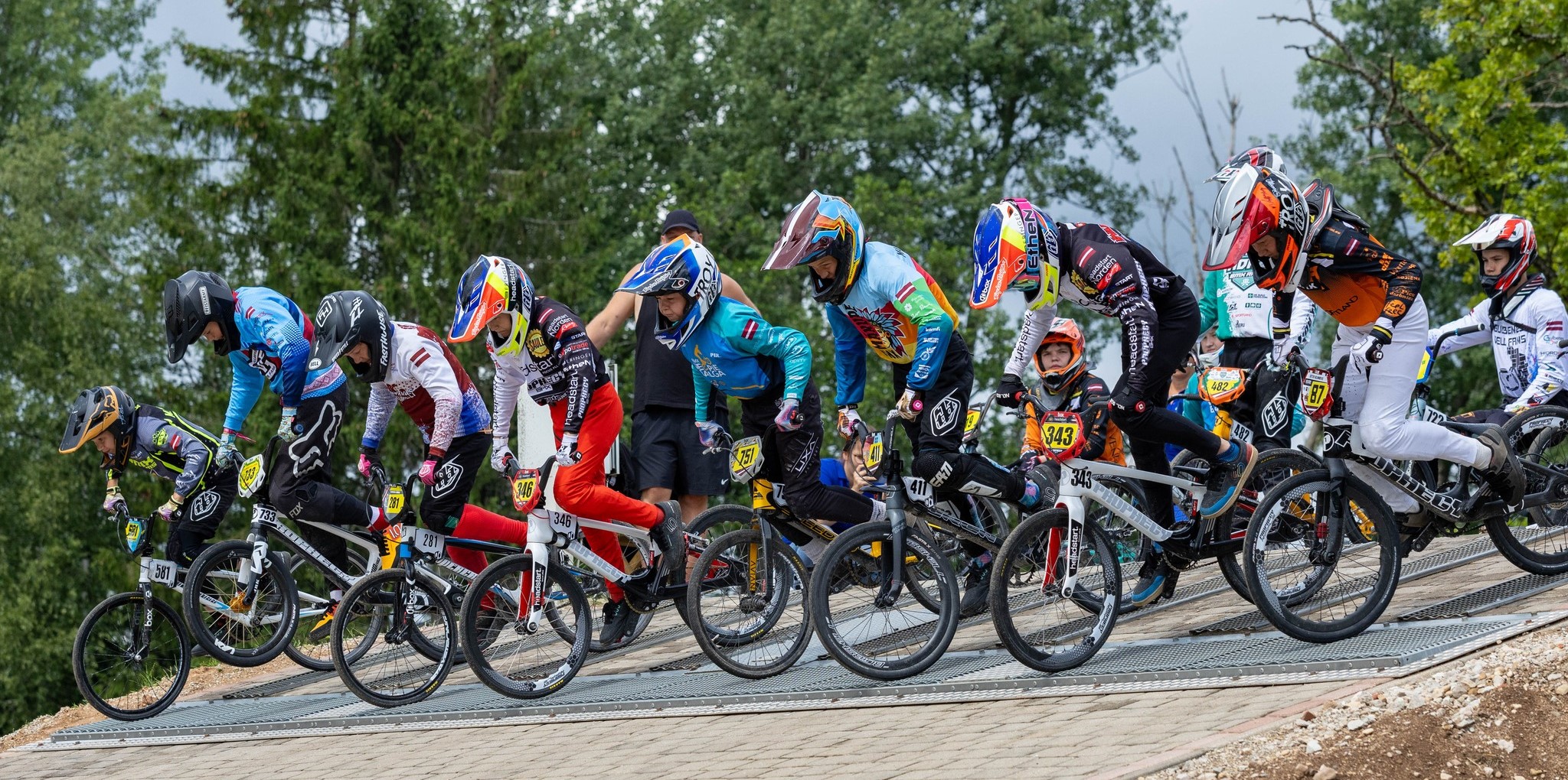 Mājīgā atmosfērā aizvadīts “Crystal Dent” BMX LK Vecpiebalgas posms
