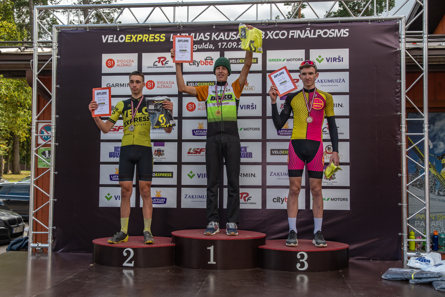 Ar Zviedra un Lozbrera uzvarām Siguldā noslēdzas “VeloExpress” LK MTB XCO sezona