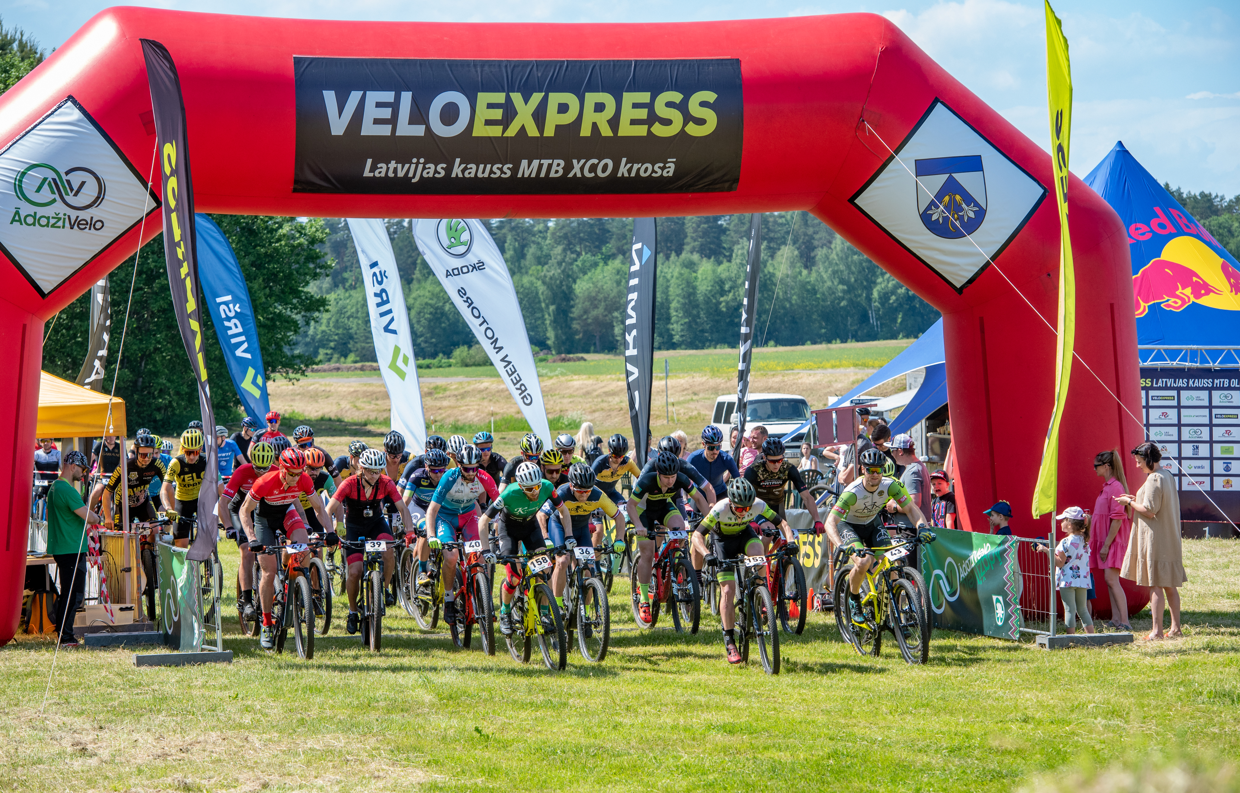 Muižnieks uzvar “VeloExpress” Latvijas kausa MTB XCO Carnikavas posmā +  FOTO