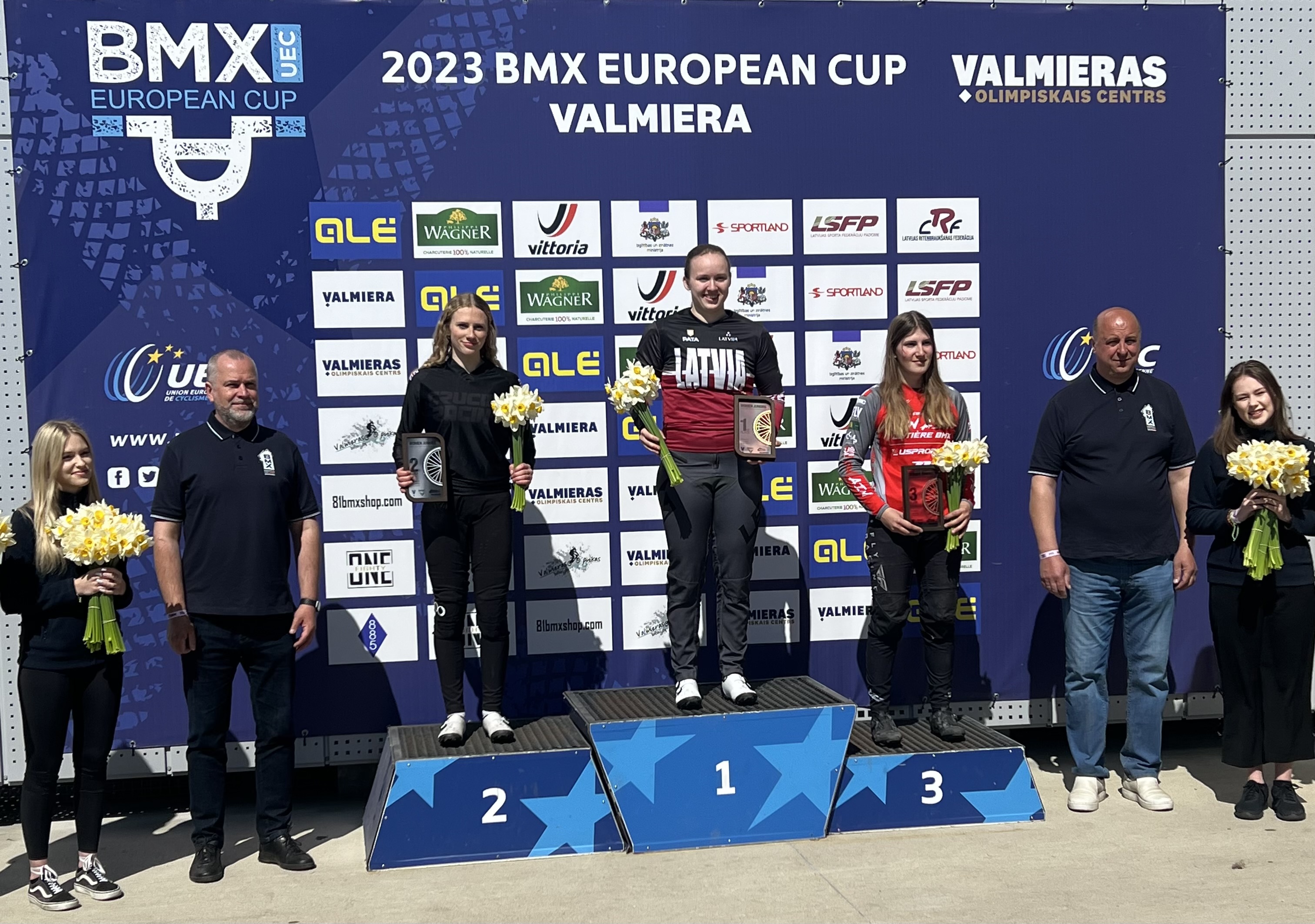 Stūriška un Apels uzvar arī EK BMX 6. posmā; Langmanis otrais junioros 