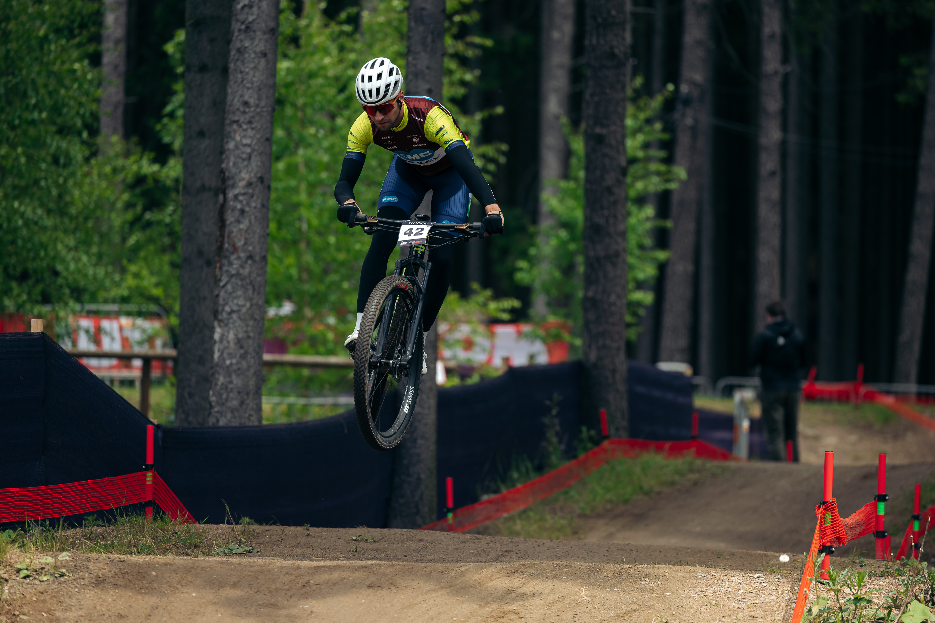 Blūms pēc traumas izcīna augsto 20. vietu Pasaules kausa MTB XCO 3. posmā