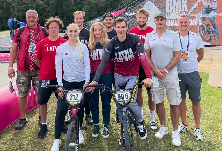 2022. gads Latvijas BMX ar Eiropas kausa posmu Valmierā un skatu uz Parīzi