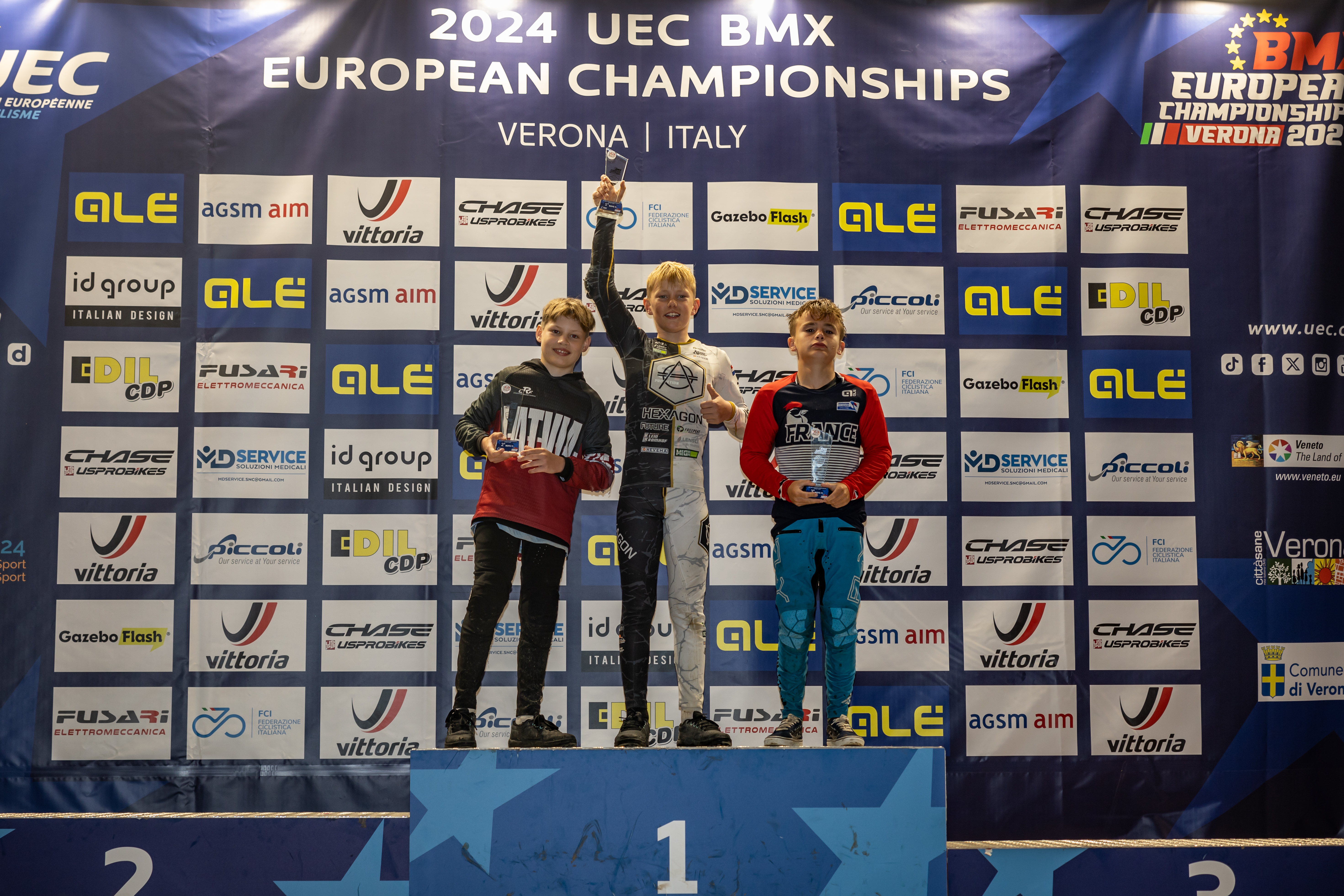 UEC BMX EČ noslēdzošajā dienā Latvijai viena godalga un pieci finālisti