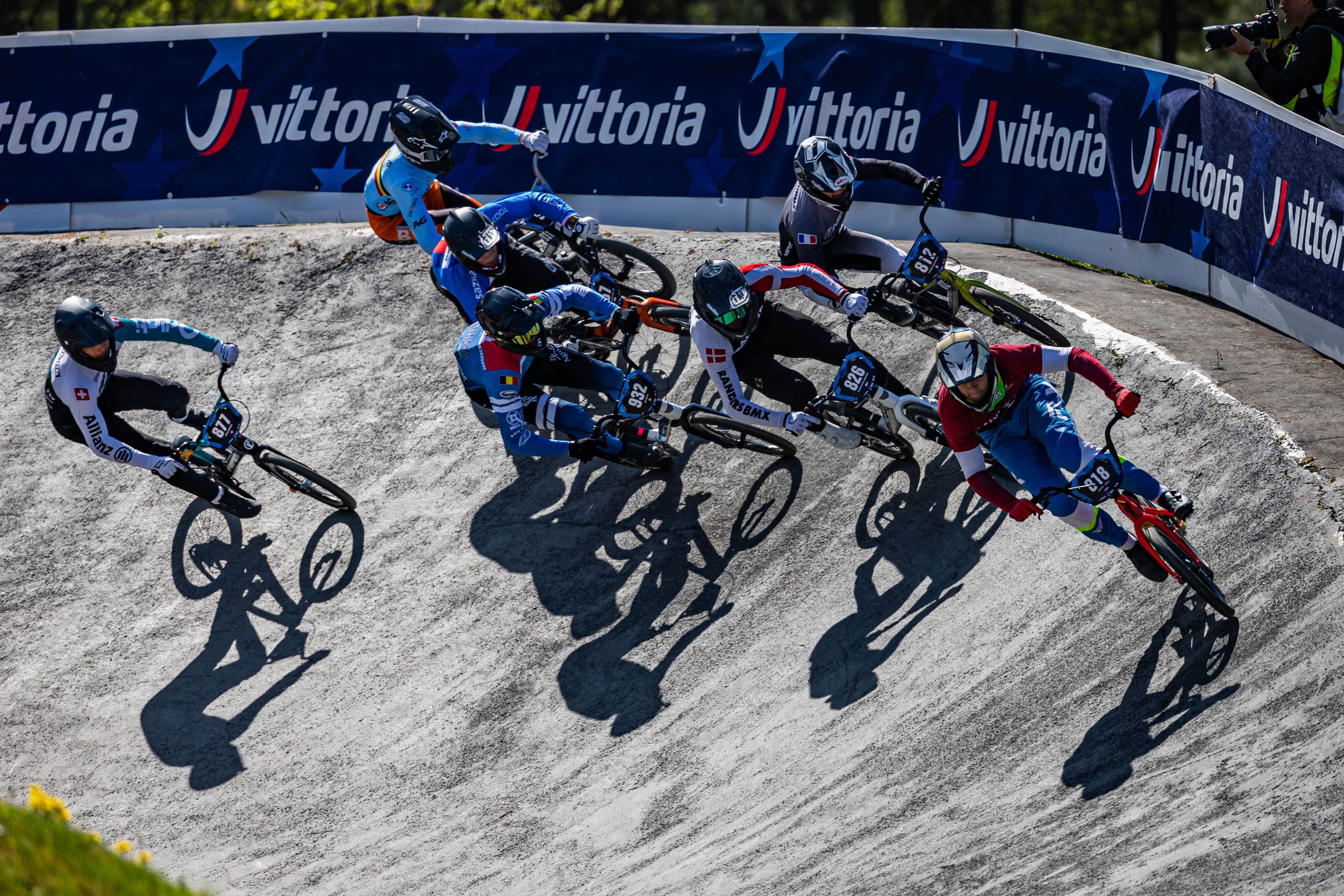 Aukstasinīgais Apels otro dienu pēc kārtas uzvar junioros Eiropas kausa posmā BMX