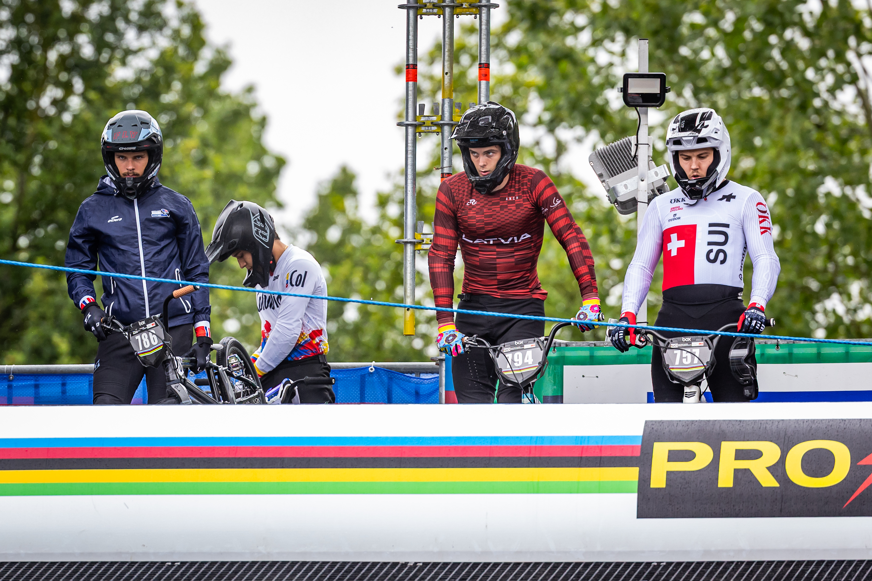 UEC BMX EK noslēdzošajos posmos Čehijā startēs 27 Latvijas sportisti