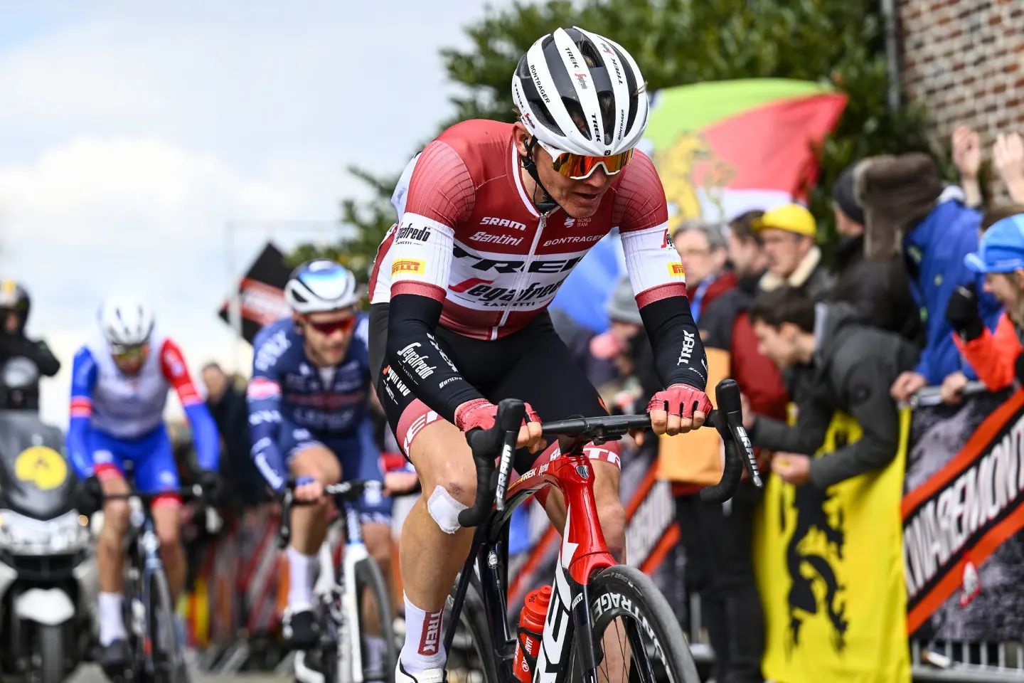Kvjato par mata tiesu uzvar “Amstel Gold Race”; Skujiņam 28. vieta