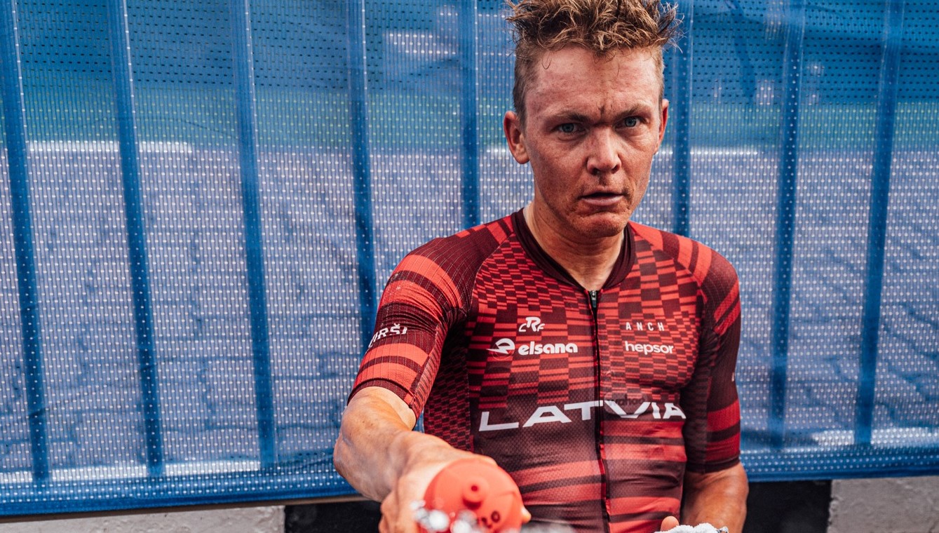 Latvija EČ šosejas riteņbraukšanā startēs ar 14 sportistiem, tostarp Skujiņu, Liepiņu un Tjuminu