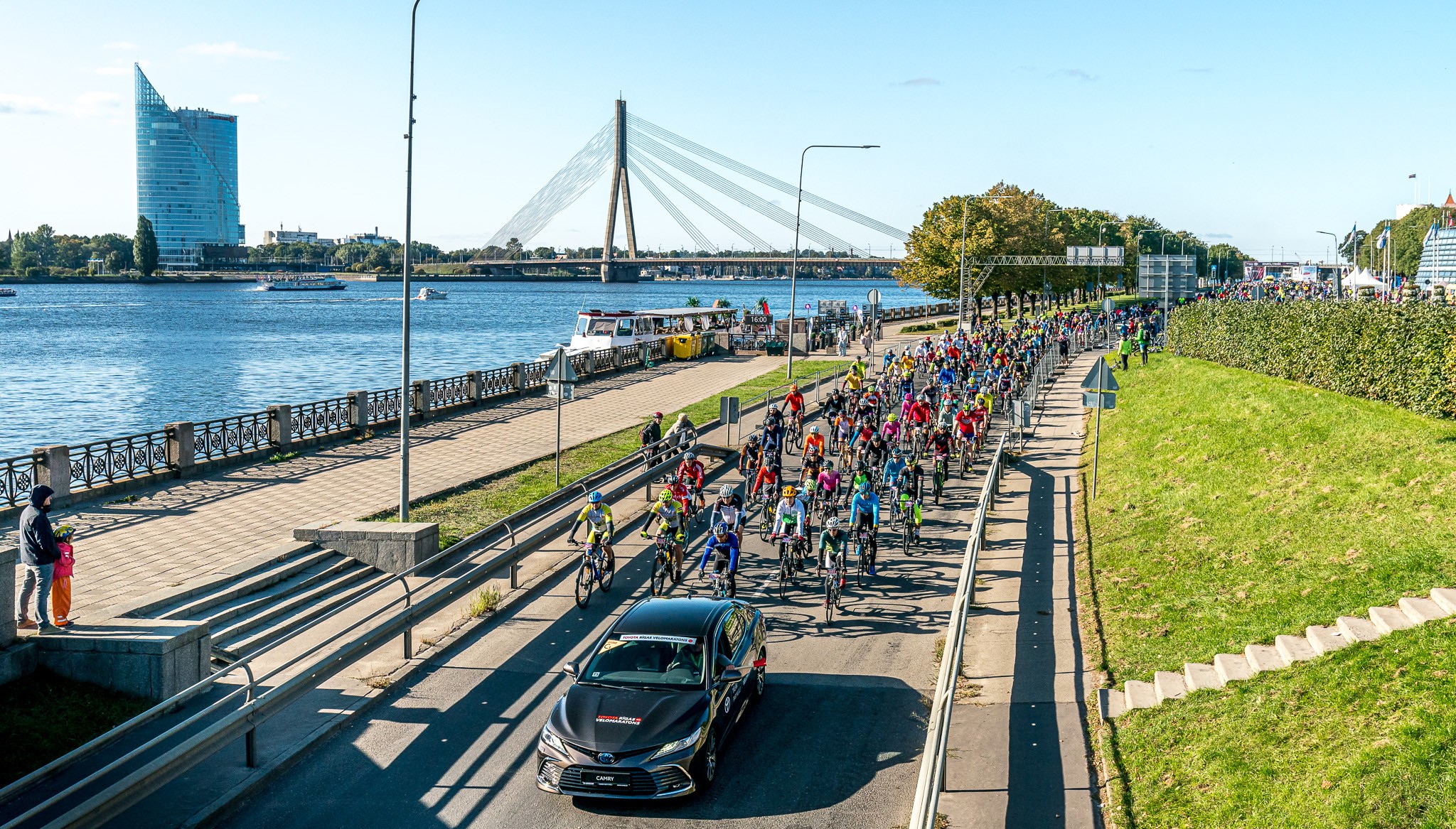 Šonedēļ krastmalā notiks vērienīgais “Toyota” Rīgas velomaratons