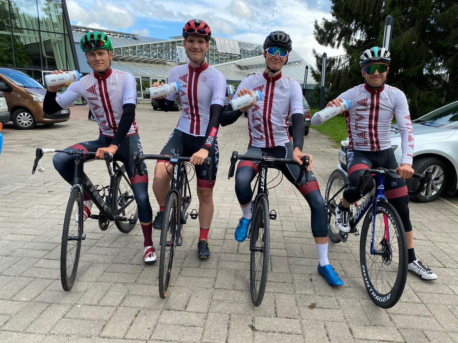 Pieredzes un jaunības sakausējums; Latvijas izlase uzsāk “Baltic Chain tour”   