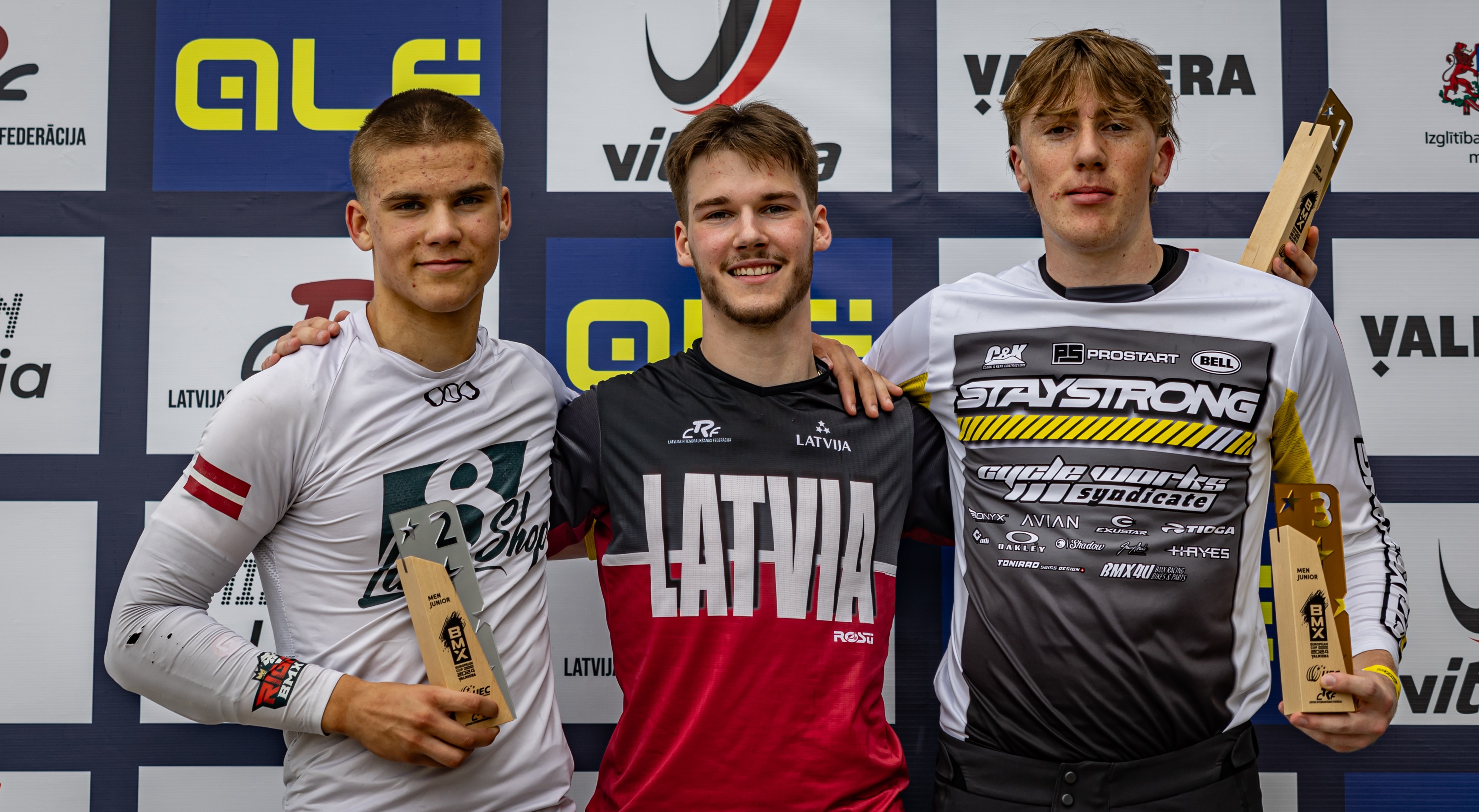 Latviešiem lieli panākumi Valmierā aizvadītajā UEC BMX EK 9. posmā