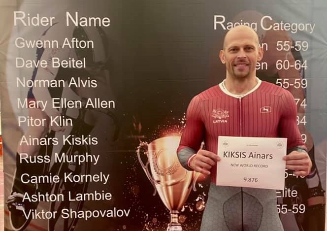 Ķiksis Meksikā labojis pasaules master grupas un Latvijas rekordus trekā   