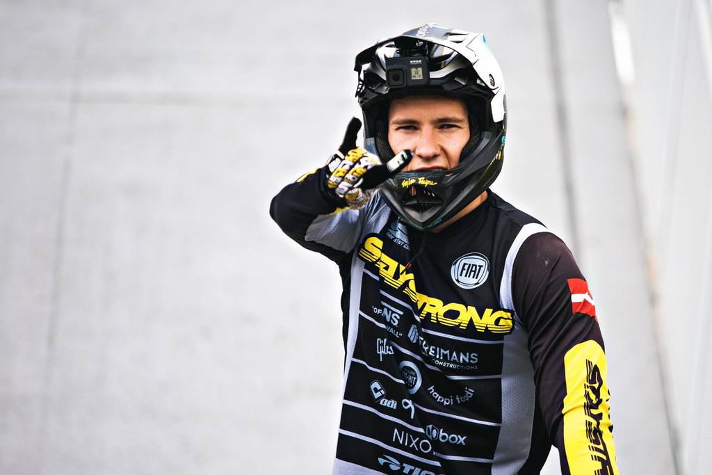 Ceturtdien plkst. 14:00 Sporta mikrofons VELO Studijā Kristens Krīgers pirms šīs nedēļas Pasaules kausa sacensībām